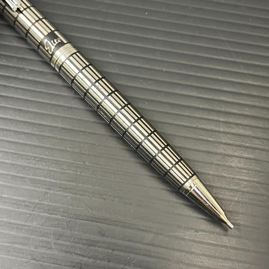 72 パイロット Elite エリート 18K-750 万年筆 格子柄 18金