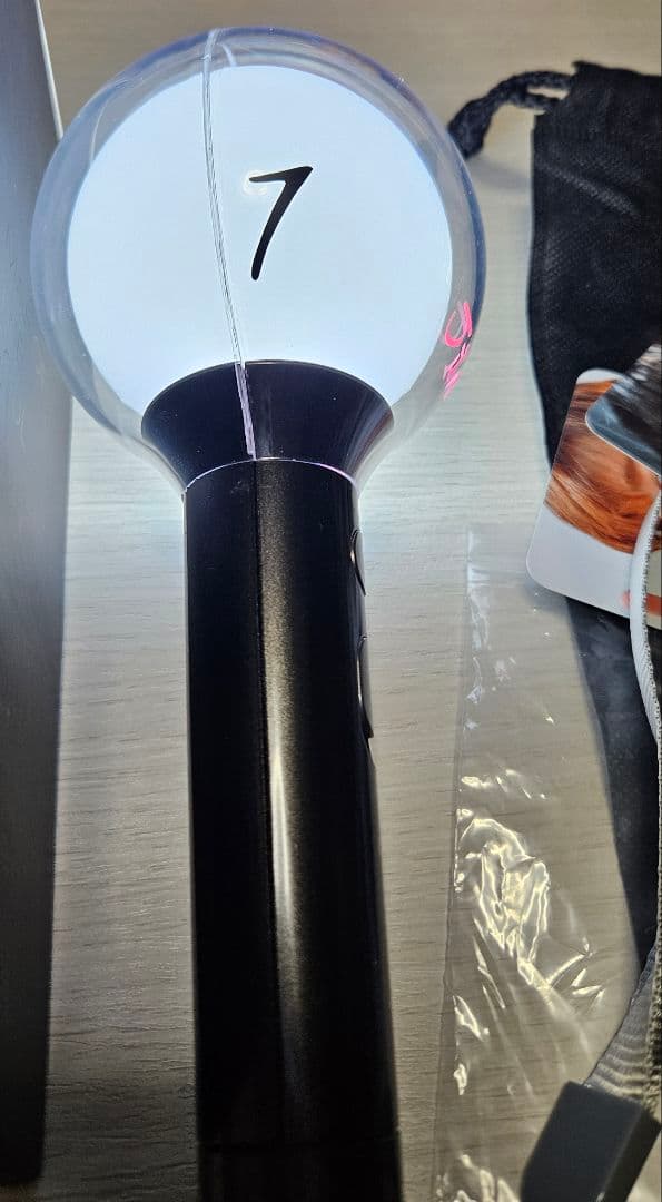 BTS　ペンライト　アミボム　MOS バージョン