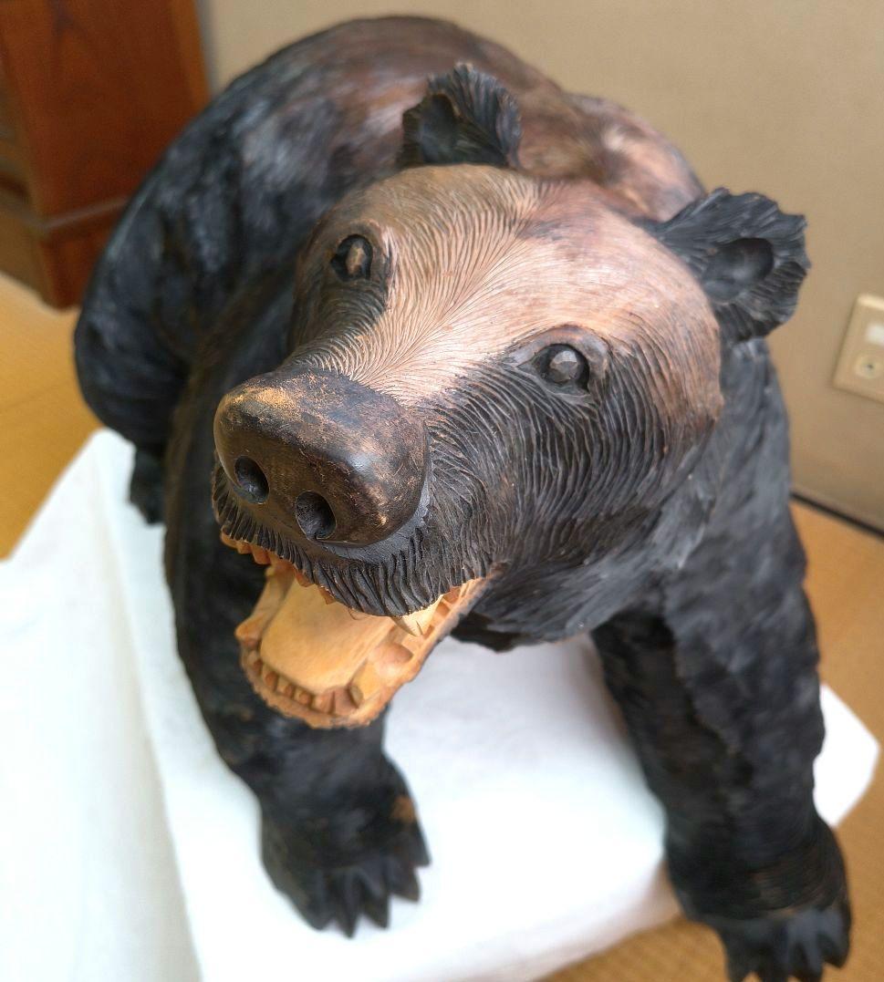 ひ*)様 【送料込み】特大 木彫り熊 熊の彫刻 木製 置物