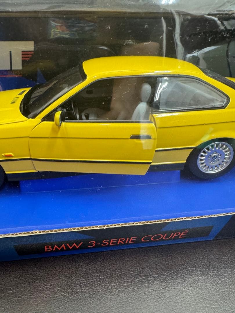 ミニカー UTMODELS 1/18  COUPE