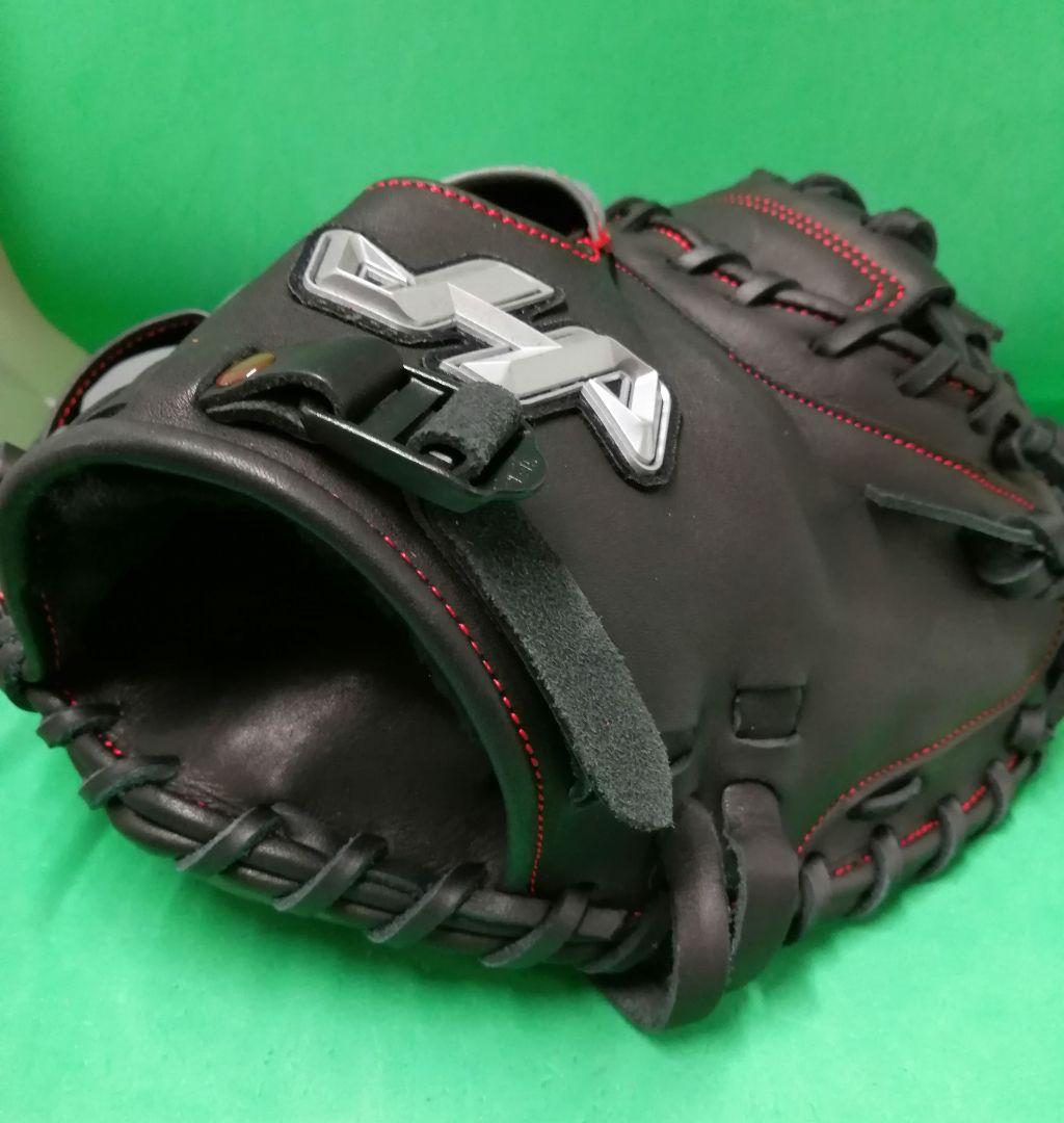 230.展示会限定品ハタケヤマ Jr 軟式ミット