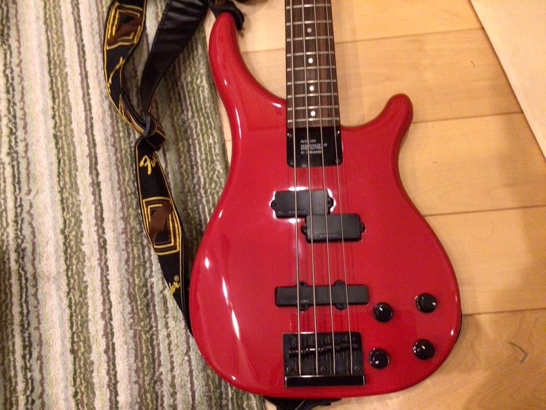 エレキベース　Fernandes FRB-65