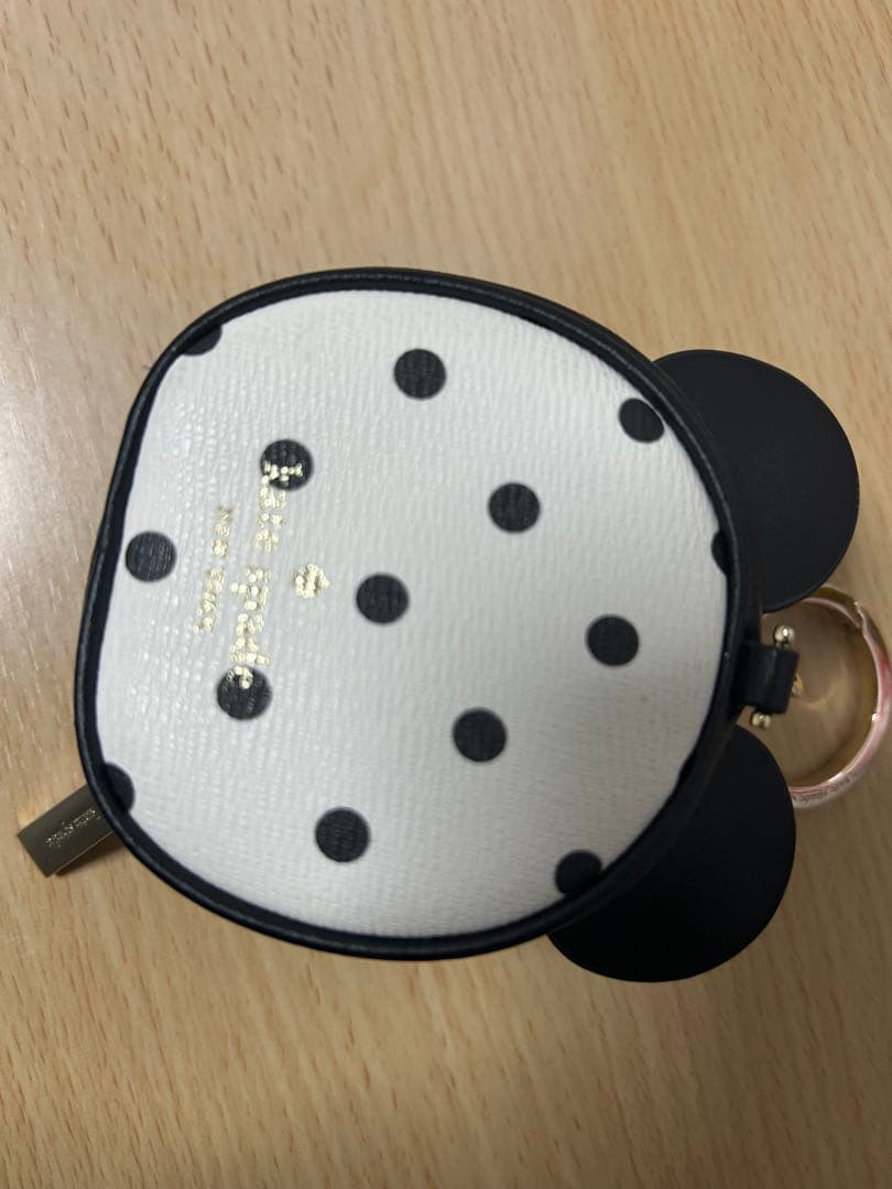 ケイトスペードミニーマウス風ケース キーチェーン付き