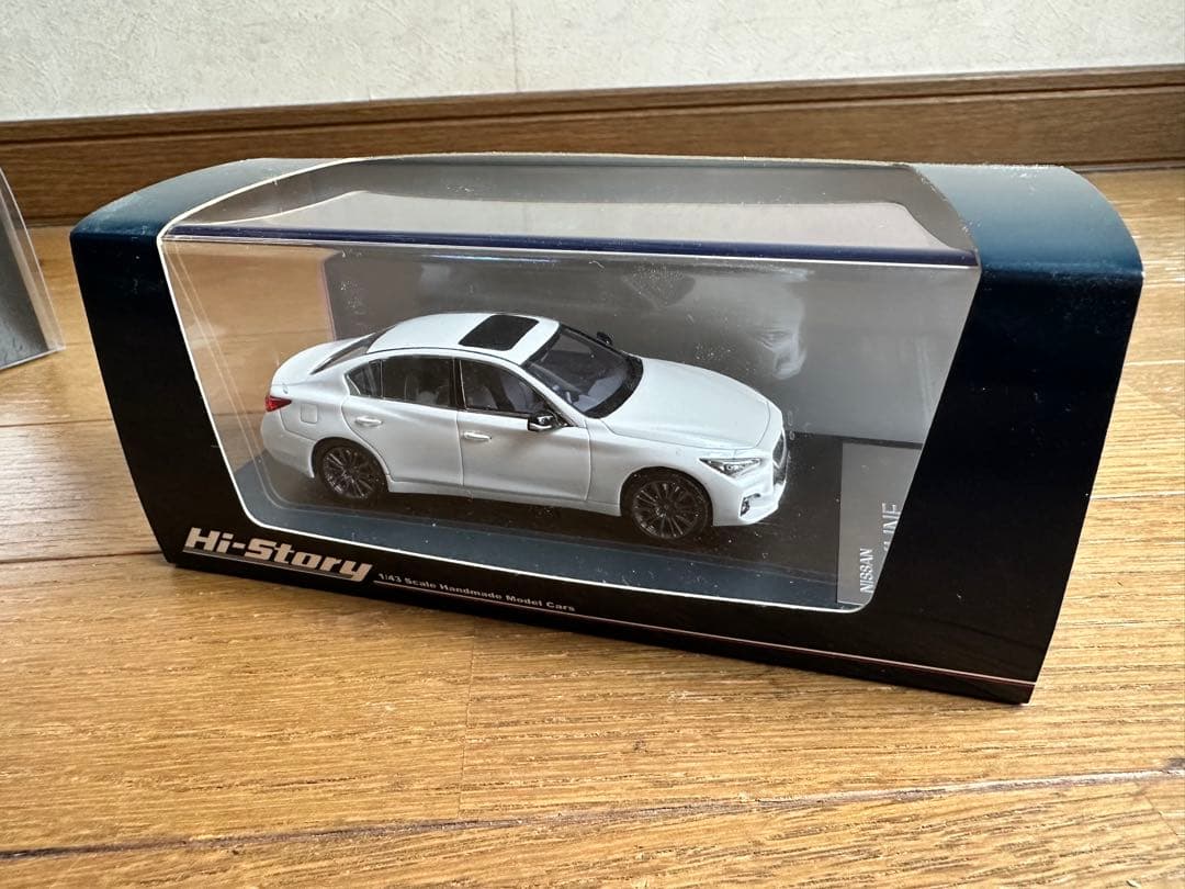 絶版 Hi-Story 1/43 SKYLINE 400R(V37) 2019白