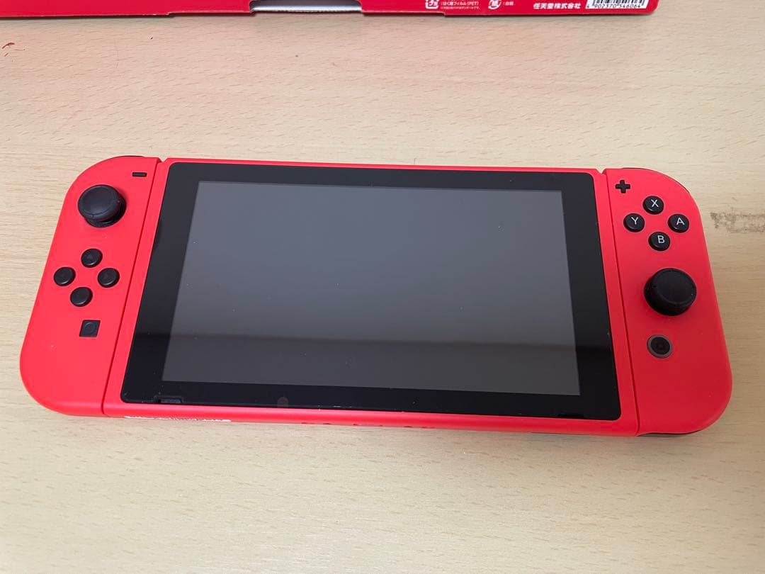 【美品・おまけ付】Nintendo Switch マリオレッド　本体