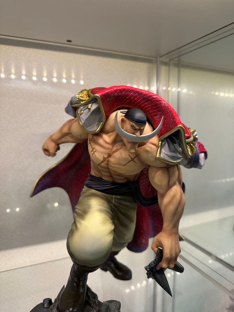 【初版】ワンピースフィギュア　白ひげ pop maximum