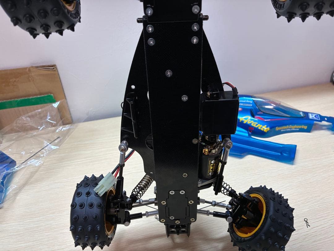 Tamiya Avante ラジコンカー　タミヤ　アバンテ