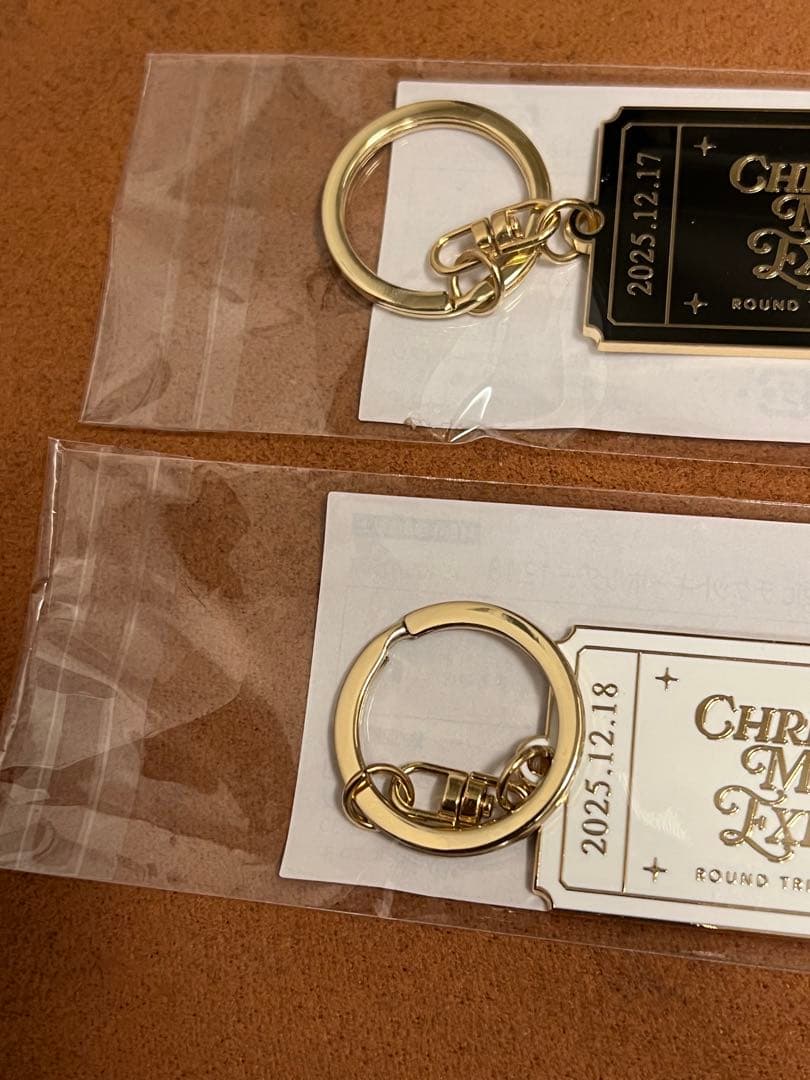 西野カナ　コンサート　ライブ　グッズ　チケット　キーホルダー 12.17 18