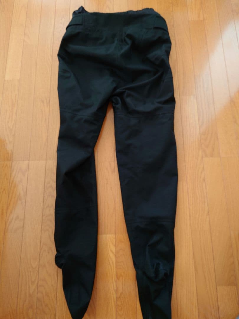 リトルオーシャン　DSパドリングパンツⅡ、リトルプレゼンツ　ウェットソックス