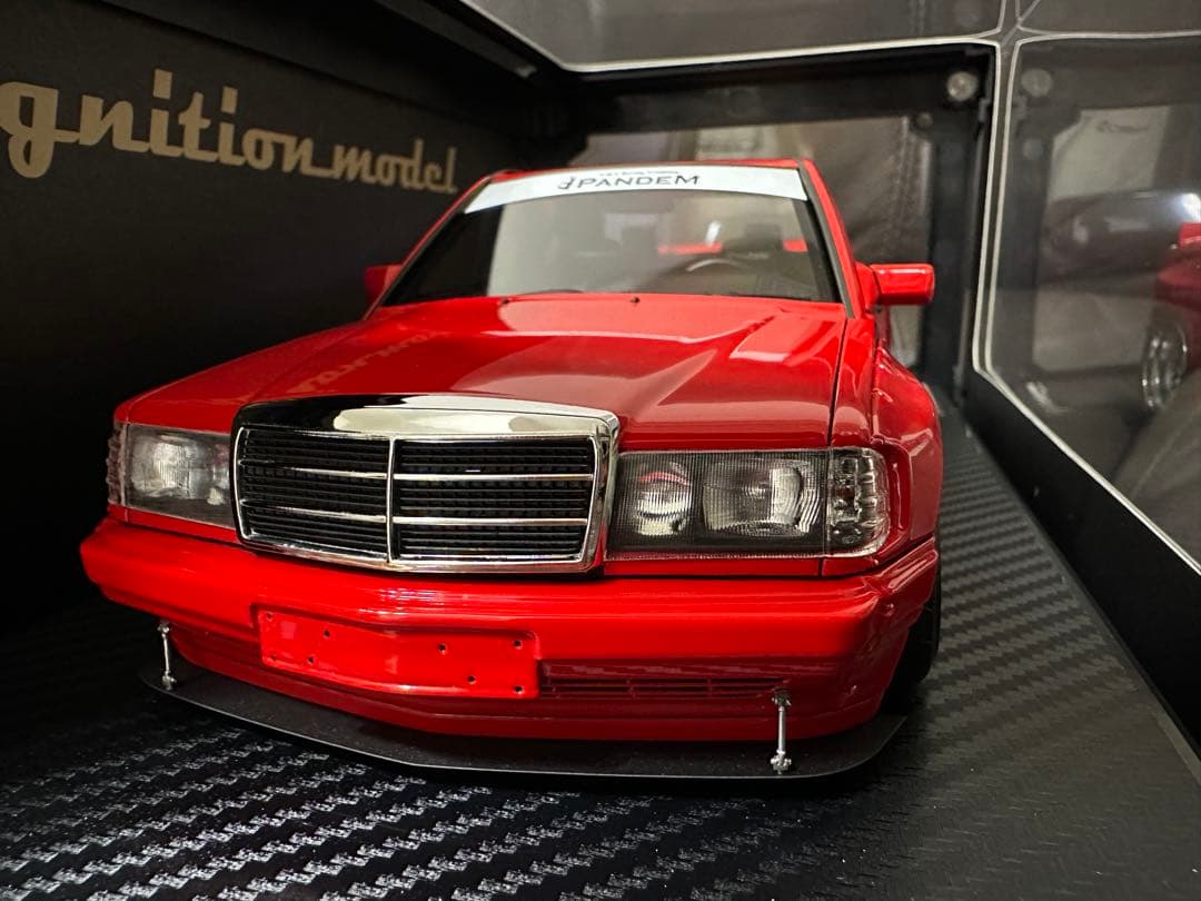 1/18 イグニッションモデル PANDEM メルセデス ベンツ 190 E 赤