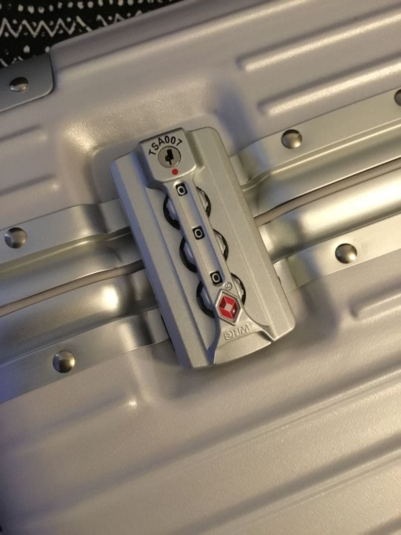 8日まで限定週末セール！18寸キャリー★TSAロック搭載ビジネスバッグ軽量防水