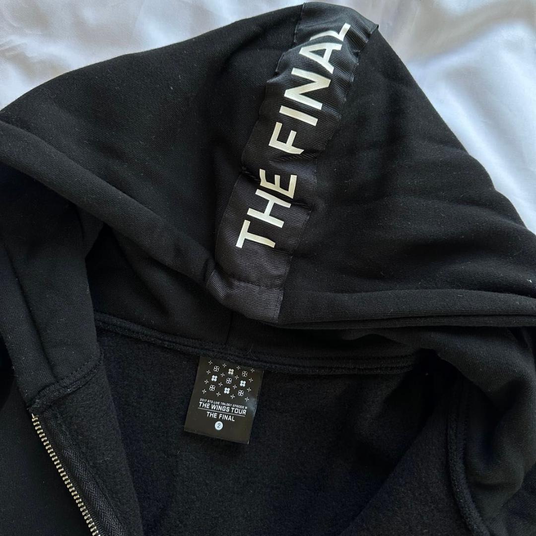 BTS 防弾少年団 WINGS THE FINAL フードパーカー
