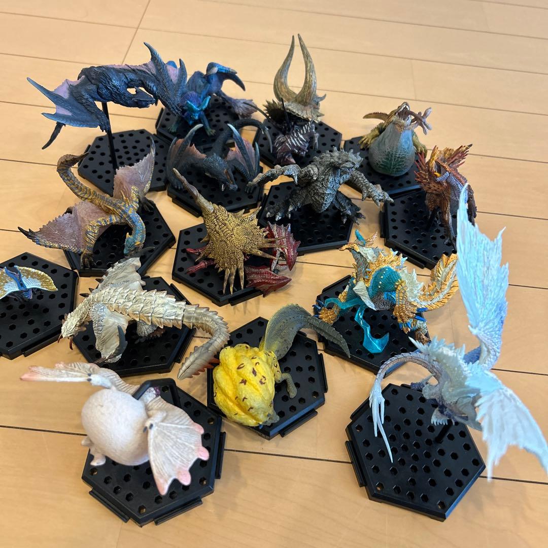 最終値下げ　モンスターハンタースタンダードモデル まとめ売り 150体以上