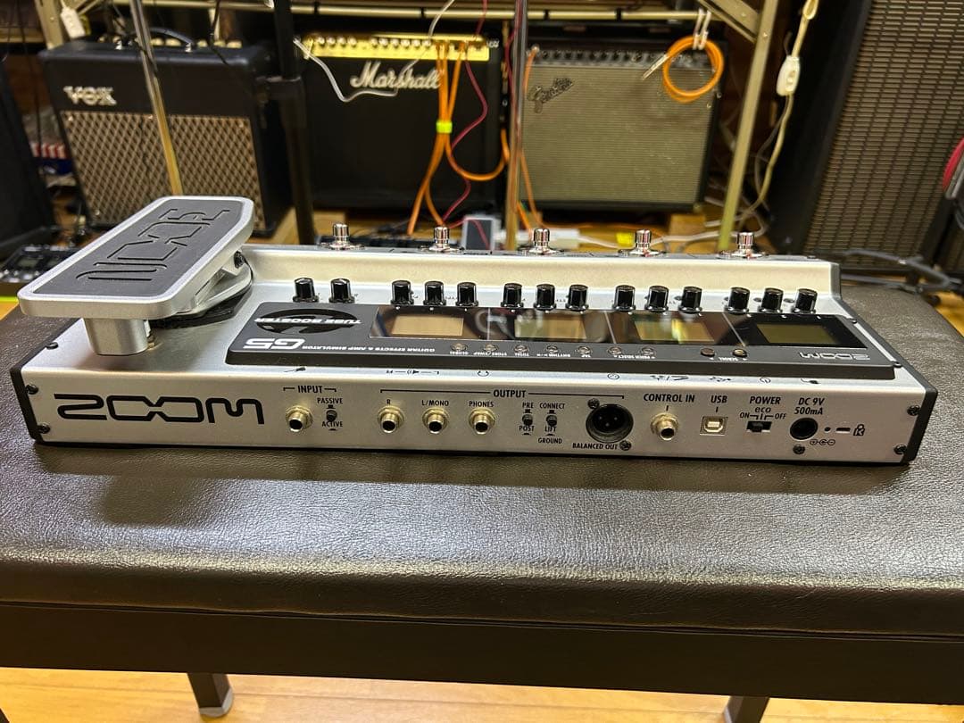 完動品ZOOM G5＋純正アダプター＋純正ソフトケース＋ZOOM G BOOK他