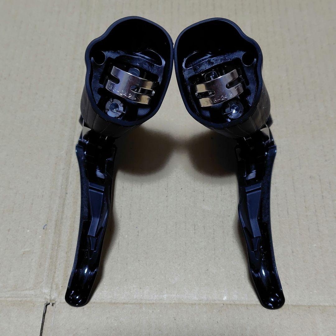 SHIMANO シマノ ULTEGRA ST-R8000 2x11S