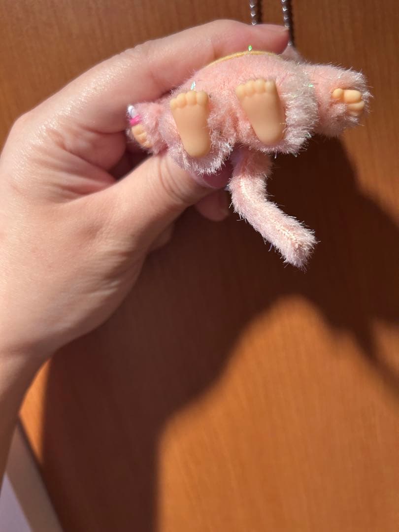 新品 モンチッチ ピンク ラメ キーホルダー　非売品