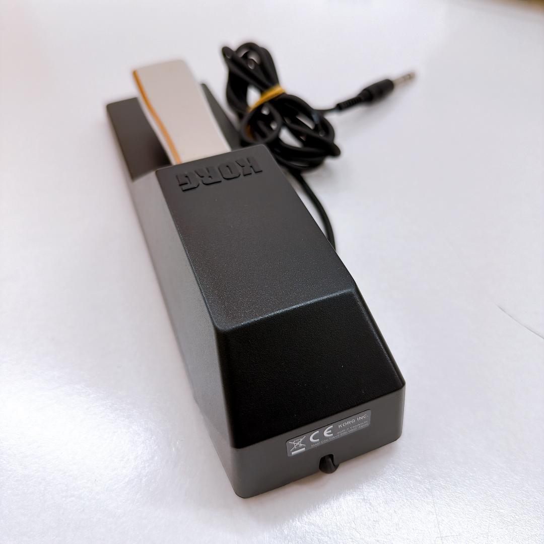 【良品】KORG コルグ MICROPIANO マイクロピアノ 黒 蓋　ペダル付