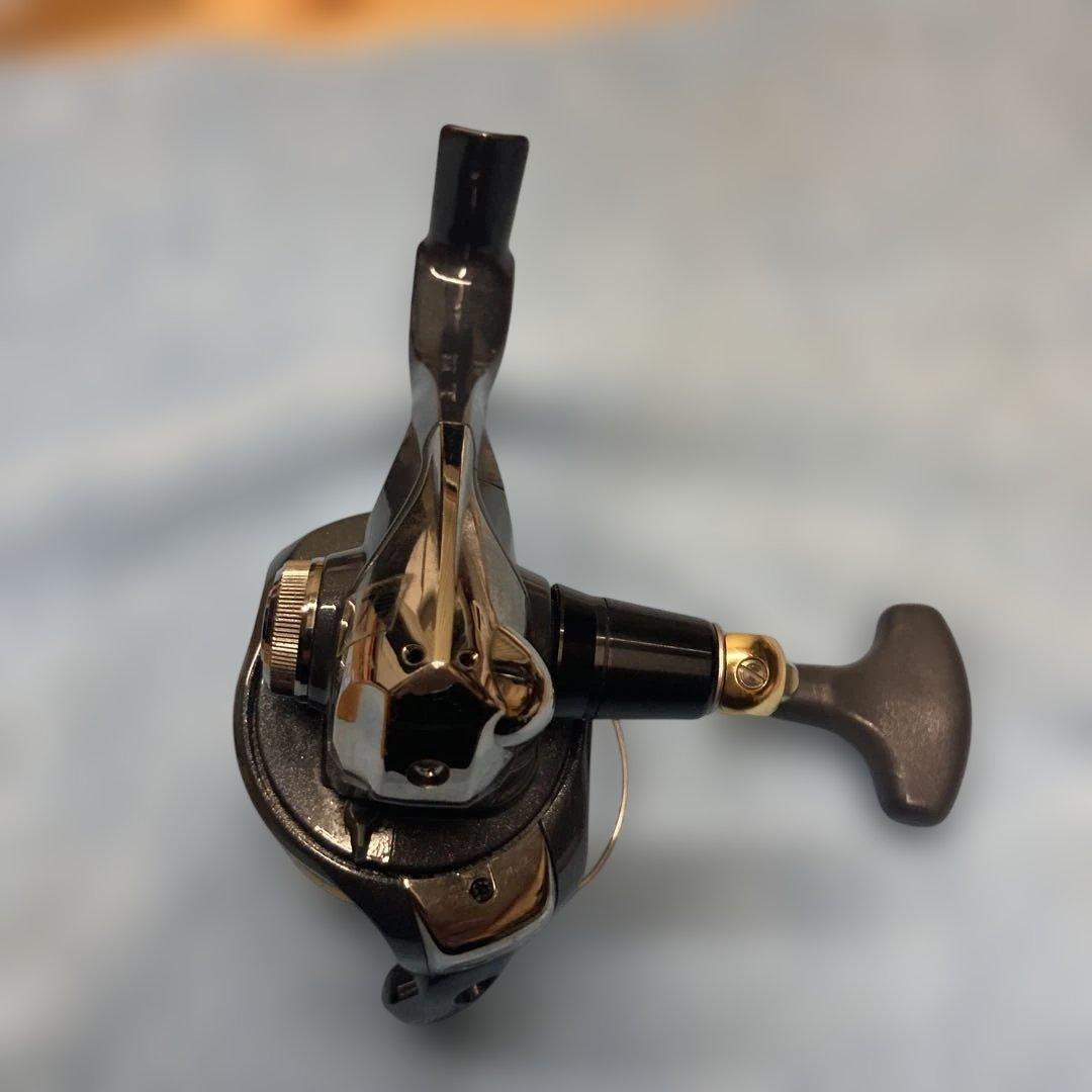 金狼様用　　　　BB-X Dスペイナ 2500DXG スピニングリール