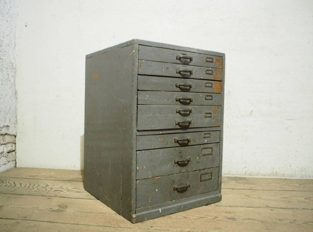 1035 ヴィンテージ　小引き出し　収納棚　シャビー　工業系　レトロ 　ケース