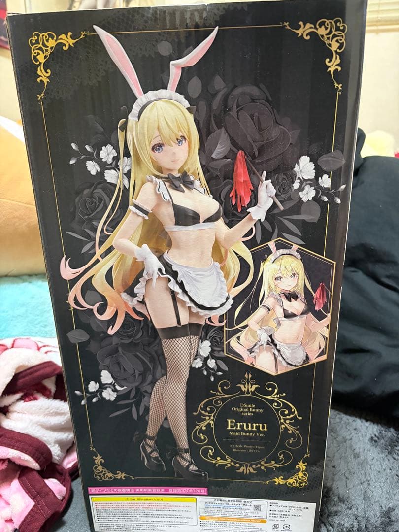 えるる　バニーフィギュア