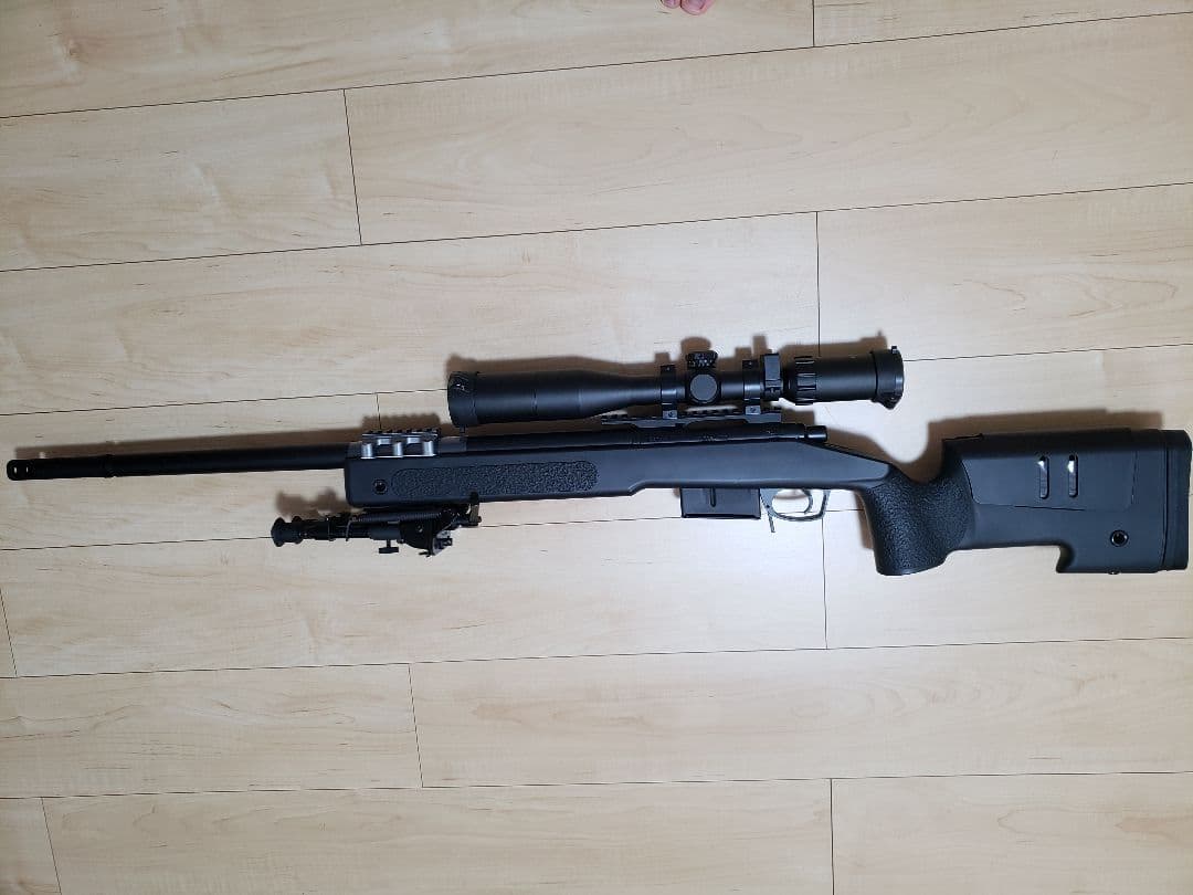 東京マルイ　M40A5 ケース付き