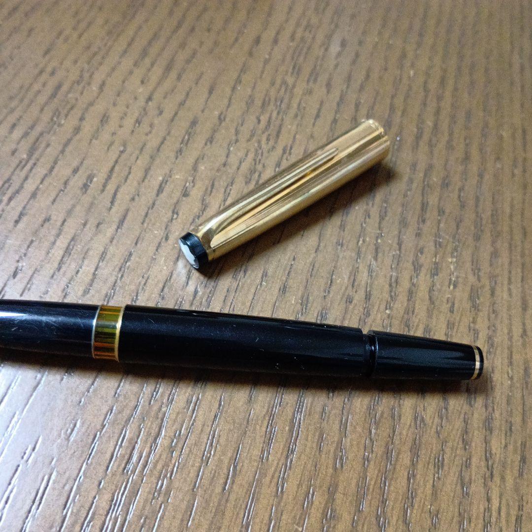 MONTBLANC 万年筆