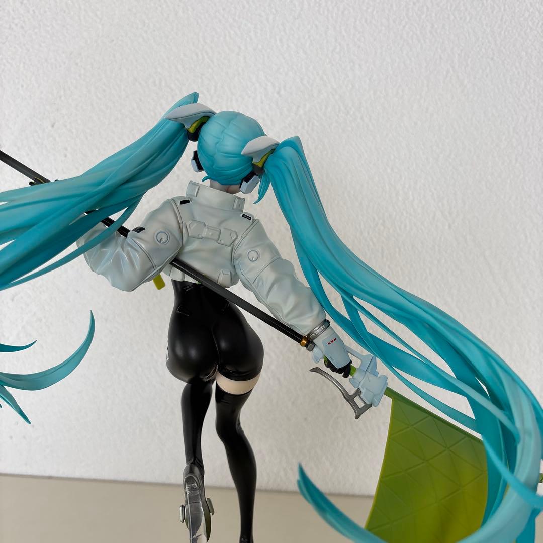 初音ミク GTプロジェクト レーシングミク2022Ver.1/7 フィギュア