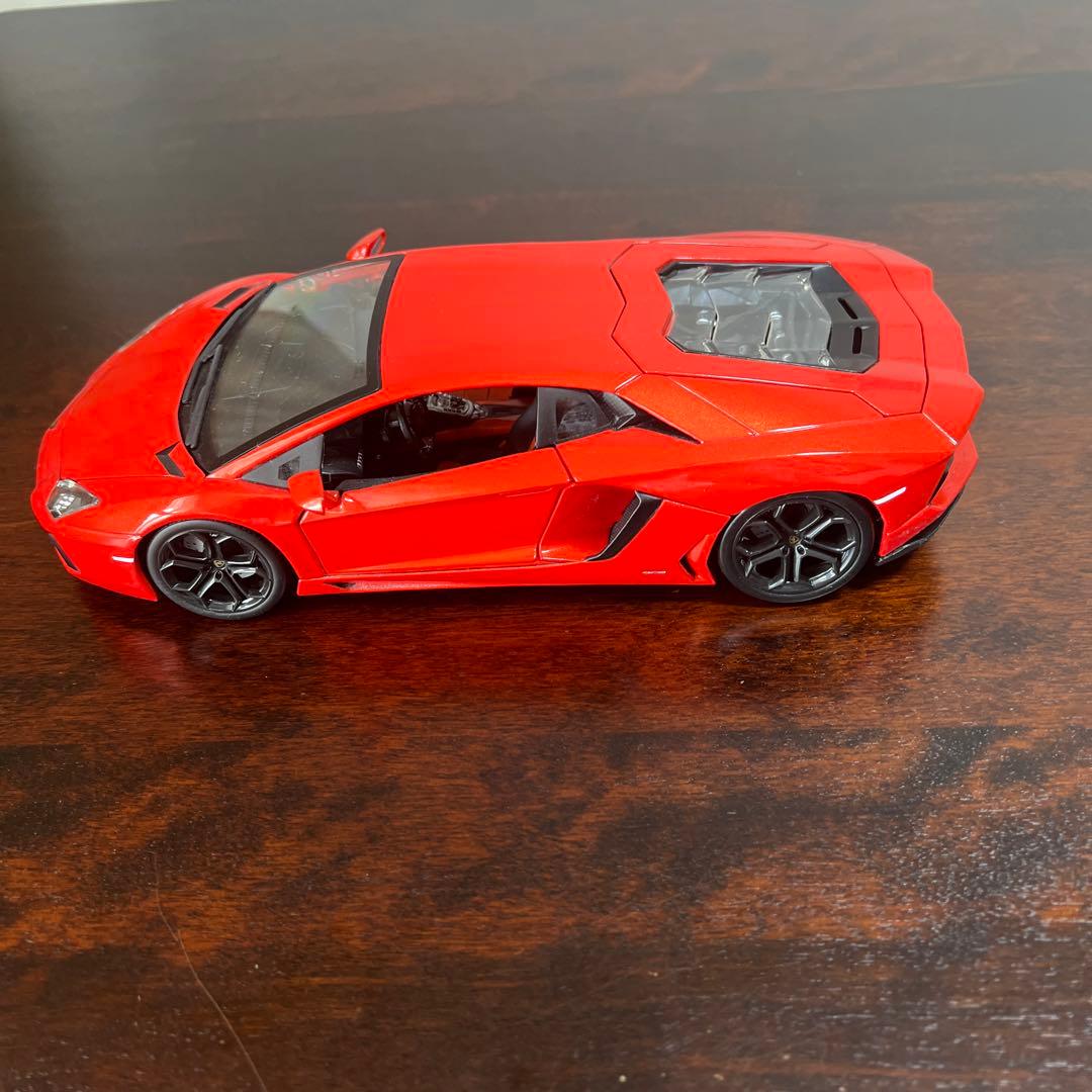 D*s様 ランボルギーニ　Aventador LP700-4 1/18サイズ　レ