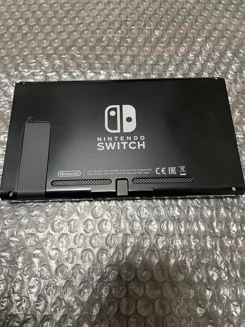 4 Nintendo Switch 本体　初期型