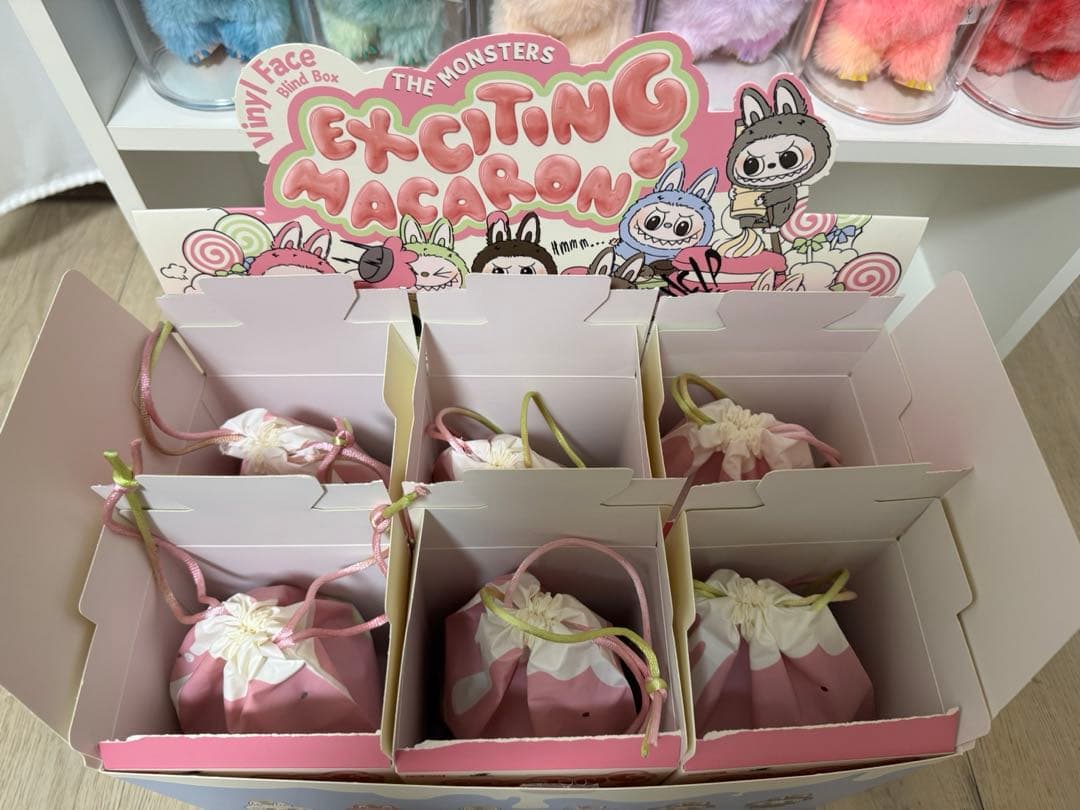 ぬいぐるみ LABUBU THE MONSTERS Exciting Macaron