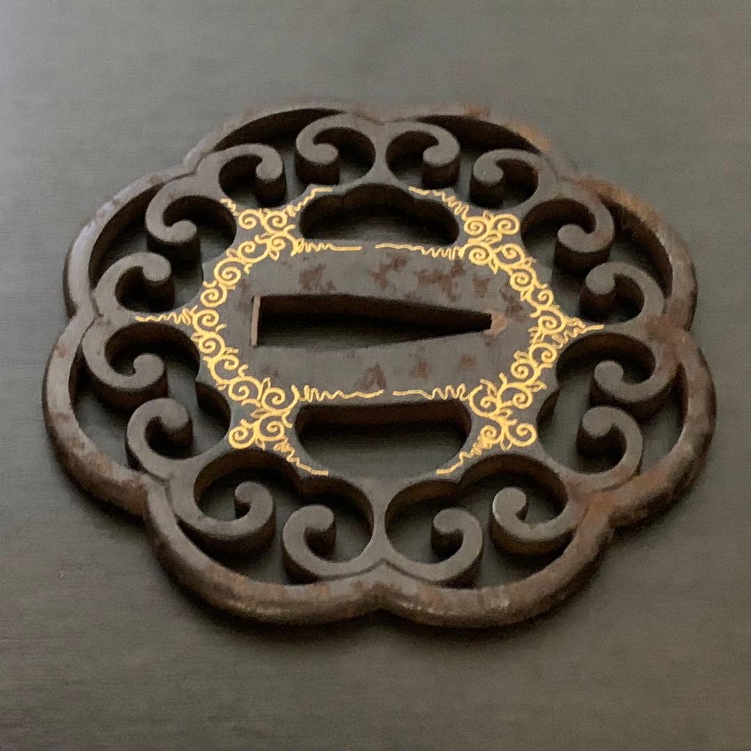 《アンティーク希少レア品！》《送料無料》⭐︎八ツ蕨手透鐔　鍔つば♪⭐︎