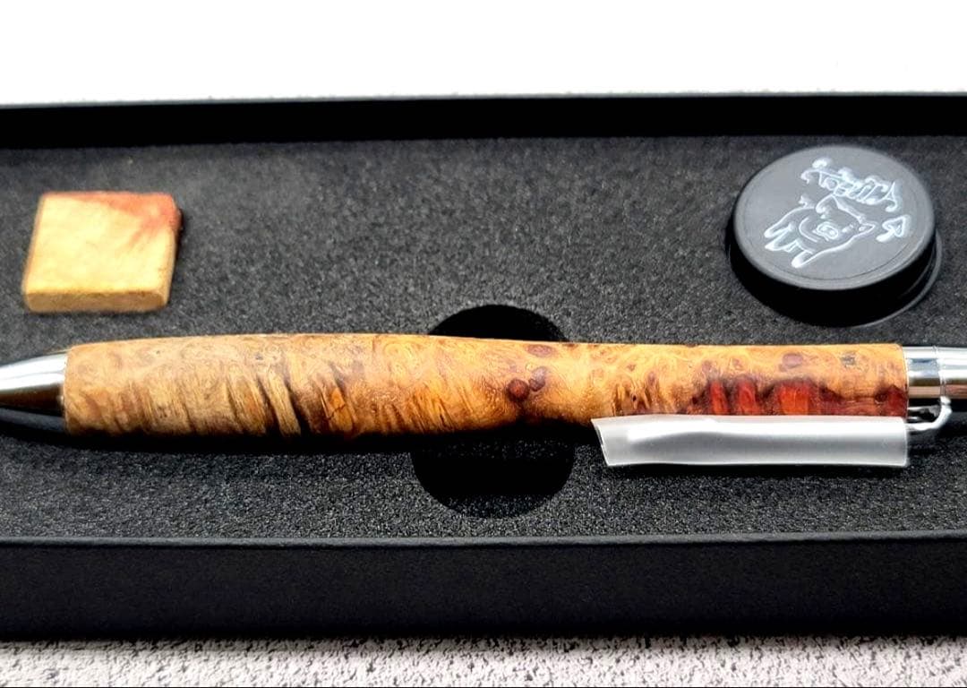 新品　こぶた工房　極上花梨瘤紅白　シャープペンシル0.5