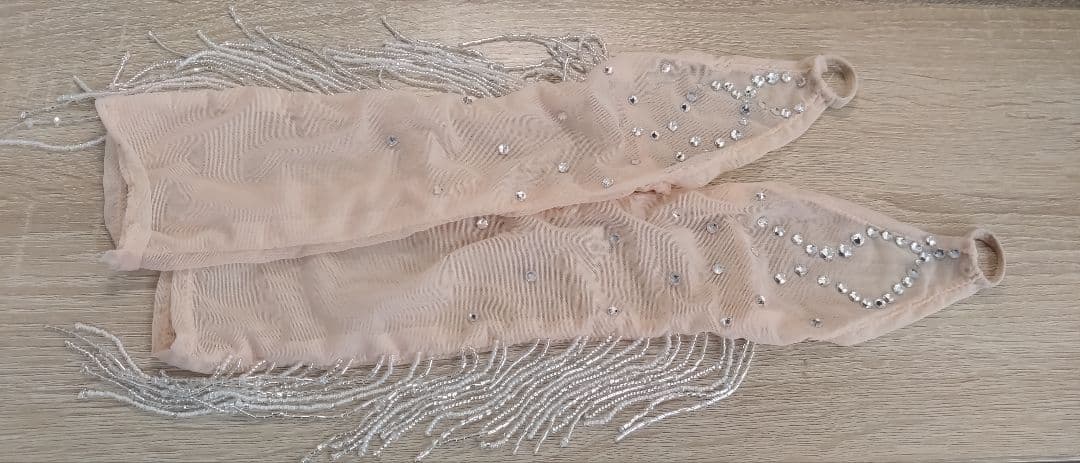 ベリーダンス衣装　ブラスカート一体型　ネックレス、アームセット