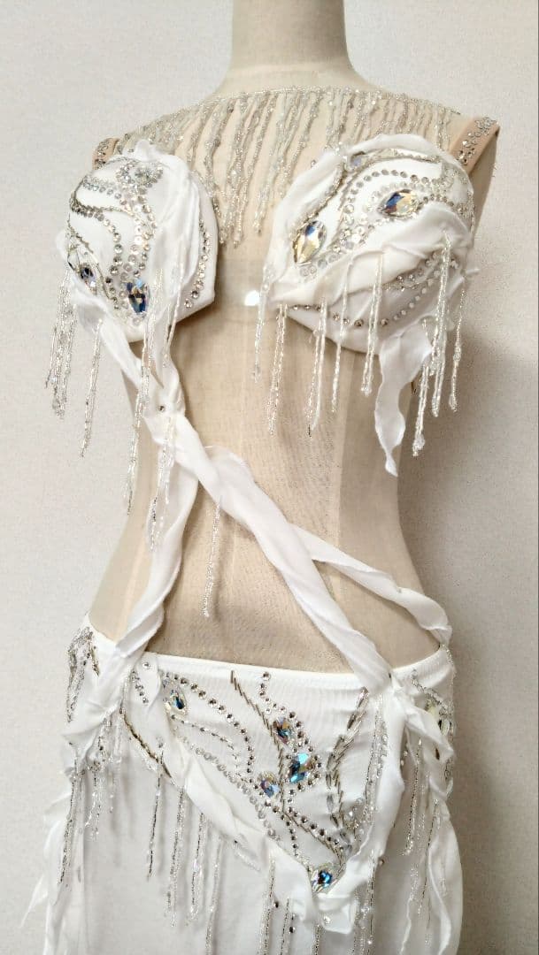 ベリーダンス衣装　ブラスカート一体型　ネックレス、アームセット