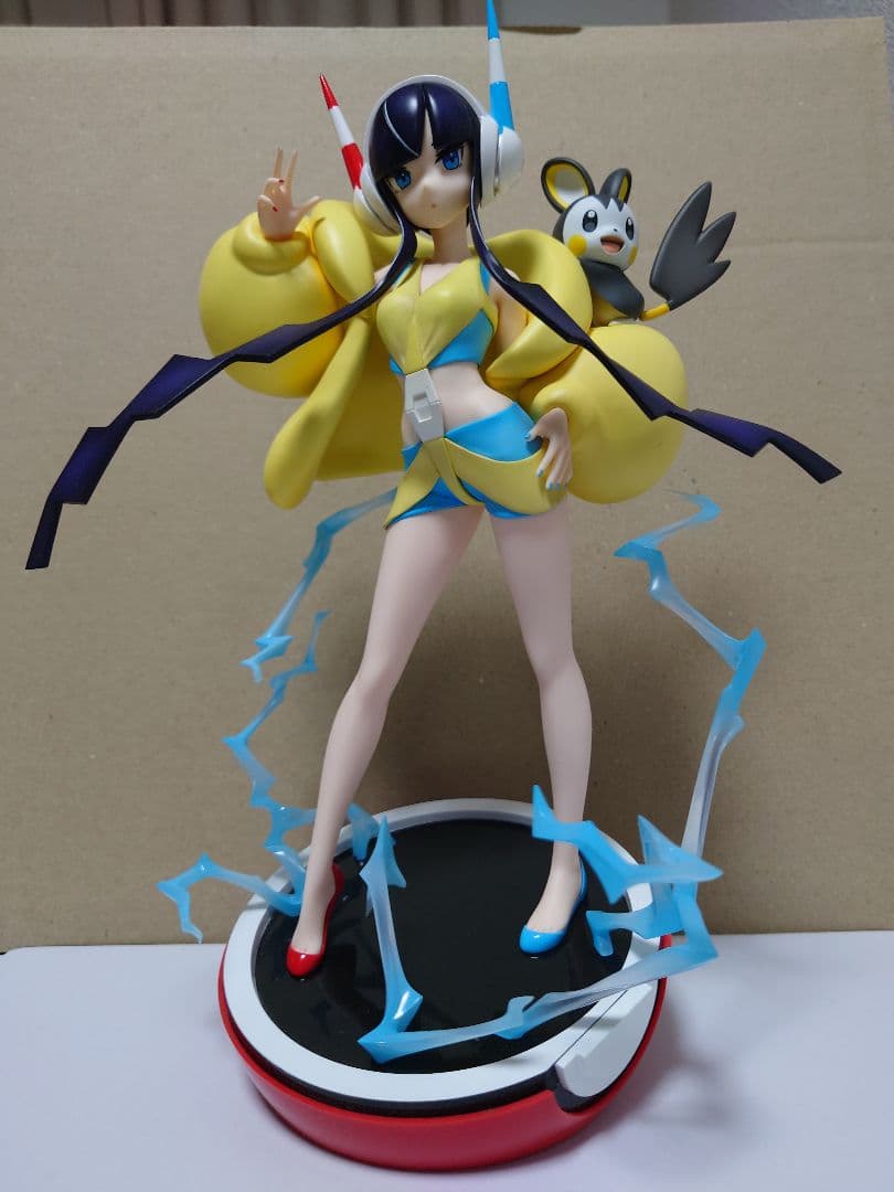 カミツレ & エモンガ KOTOBUKIYA フィギュア　ポケモンセンタ