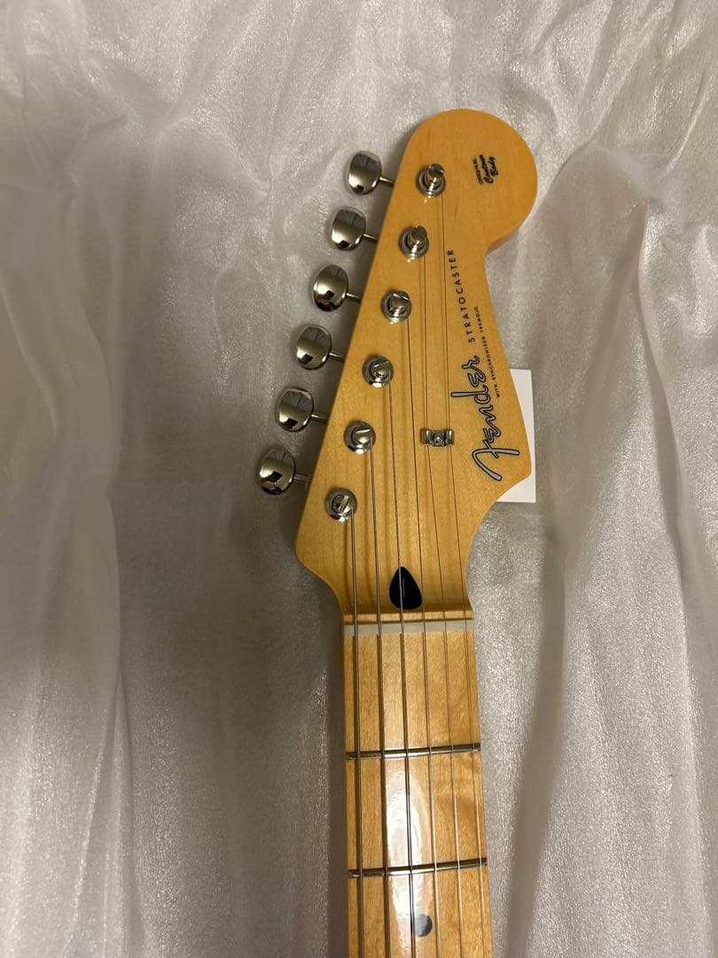 ギター Fender Hybrid II Stratocaster Vintage