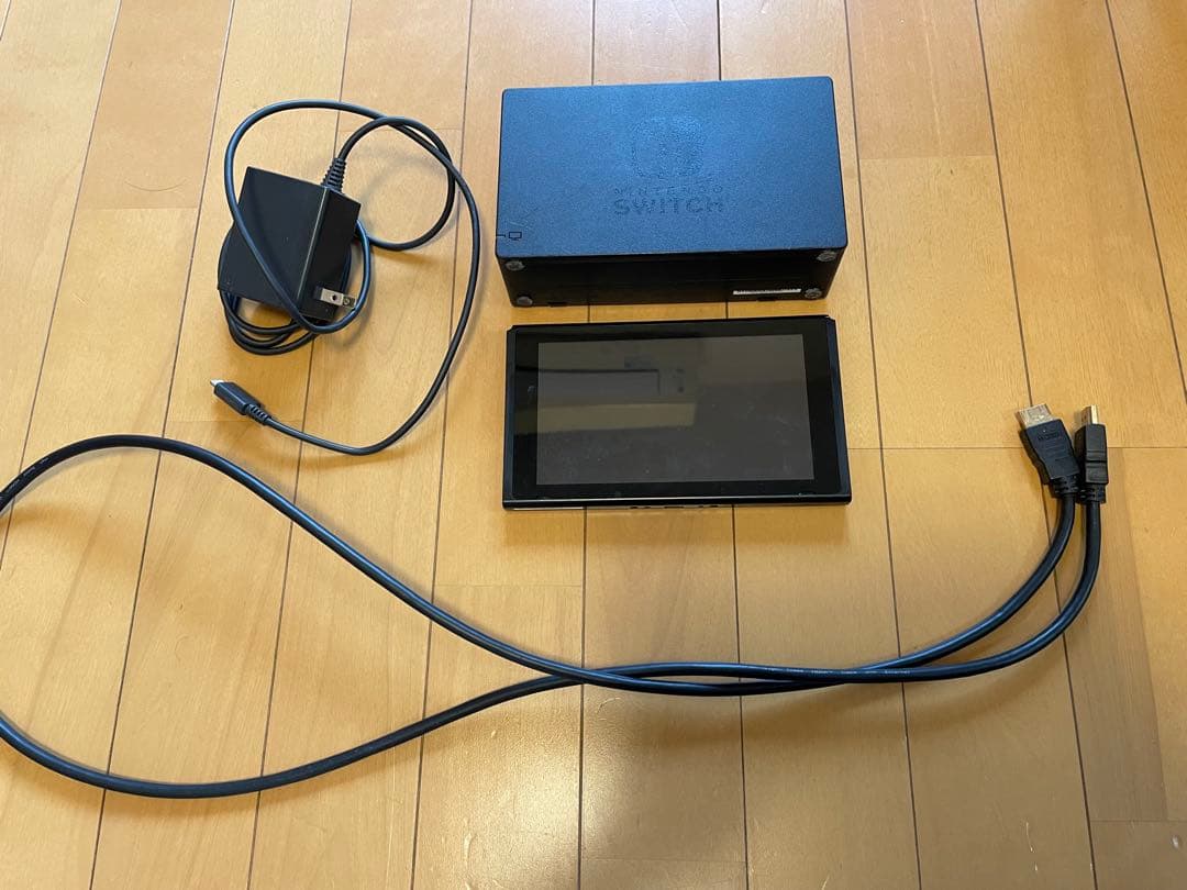 Nintendo Switch 本体 64GB microSDカード付き