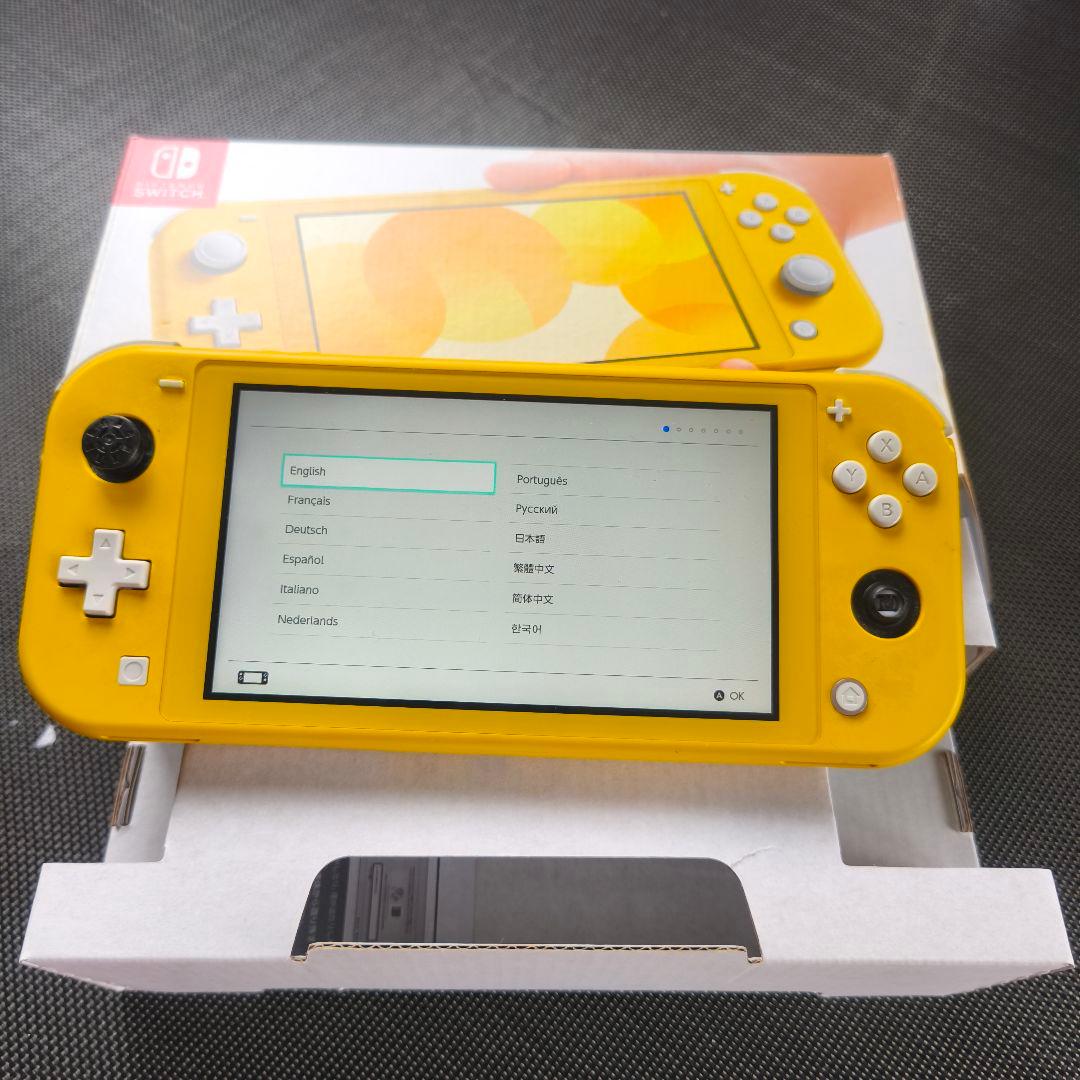 ニンテンドースイッチ ライト イエロー 初期化済み ジャンク品
