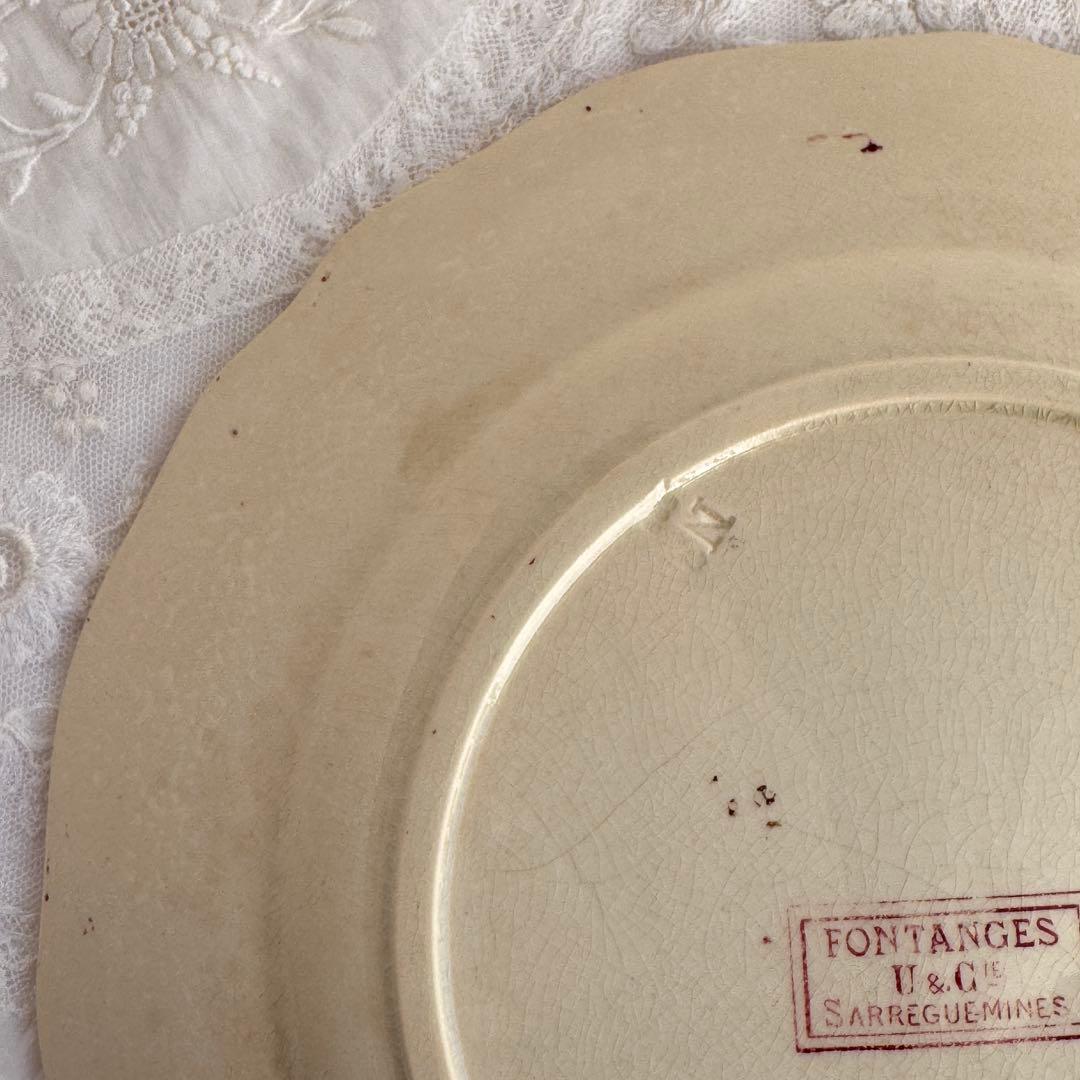 フランスアンティーク　サルグミンヌ　Fontanges ディナープレート　花リム