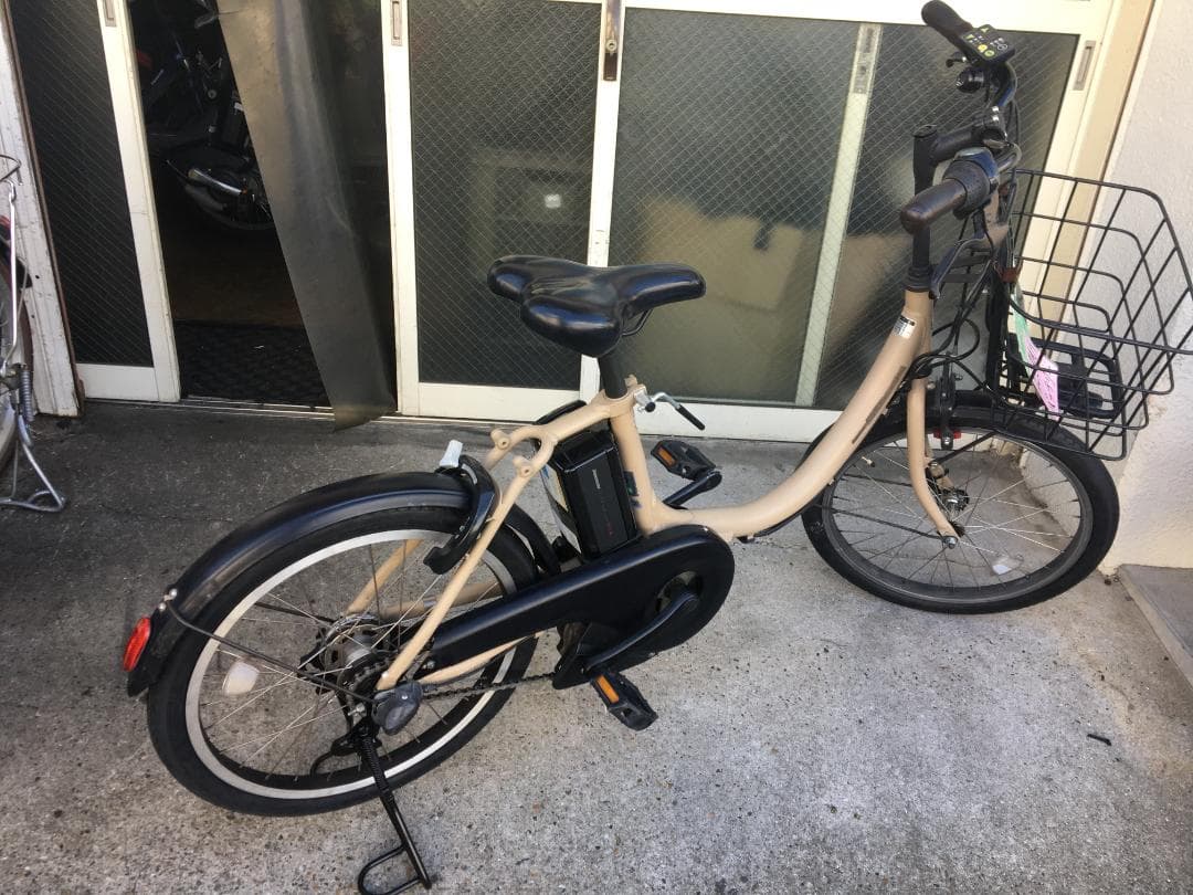 地域限定送料無料　アシスタユニ　12,3AH　アイボリー　神戸市　電動自転車