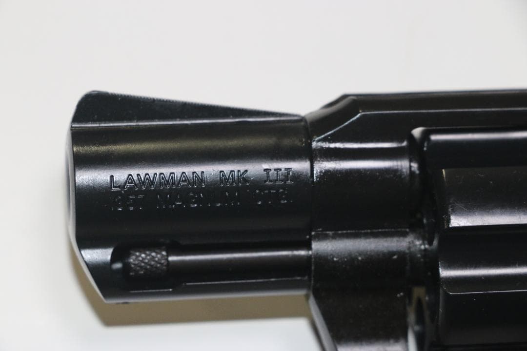 MGC製ABS樹脂モデルガン コルトローマンＭＫ－Ⅲ 合法品　未発火カート付