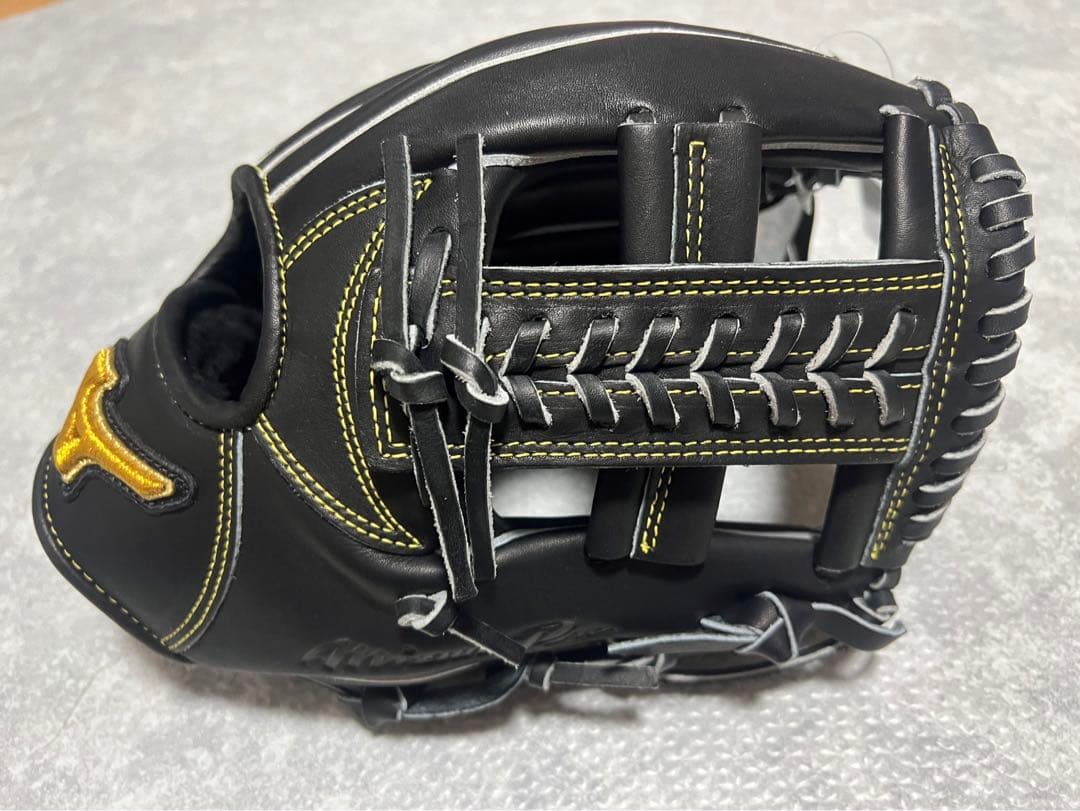 ミズノプロ　硬式用　グローブ　内野手用