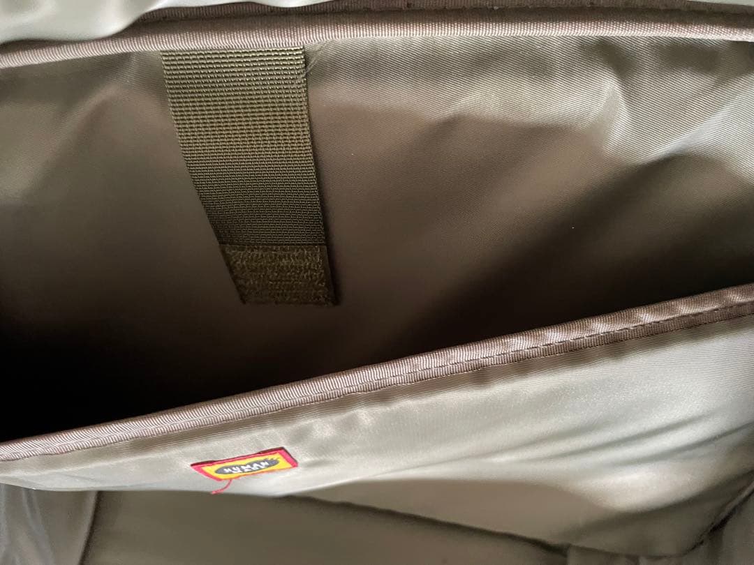 ヒューマンメイド　HUMAN MADE トラベルバック　ビジネスバッグ　カバン