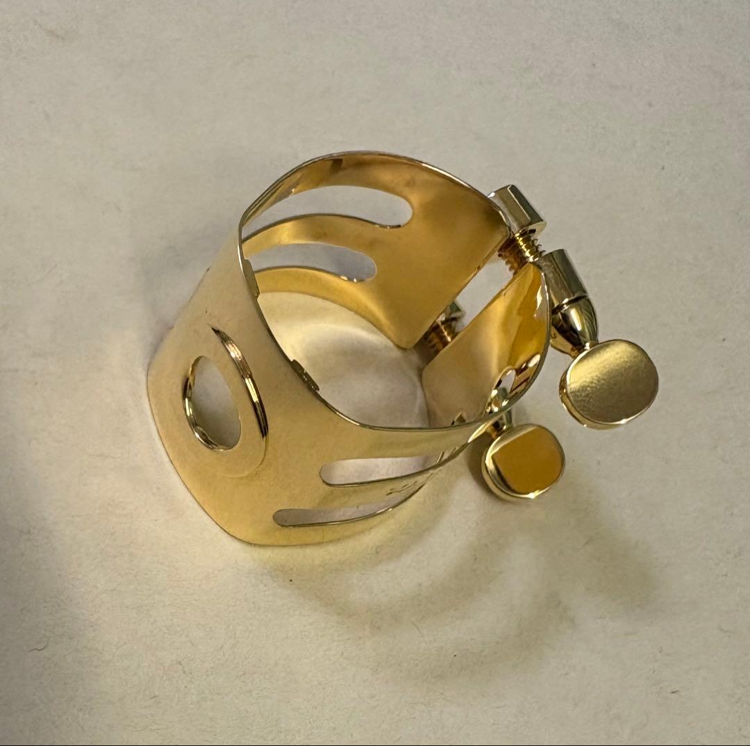 E*s様 Wood Stone テナーサックス用リガチャー