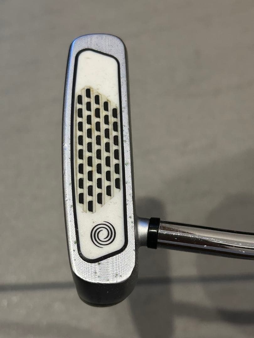 オデッセイ STROKE LAB V-LINE パター