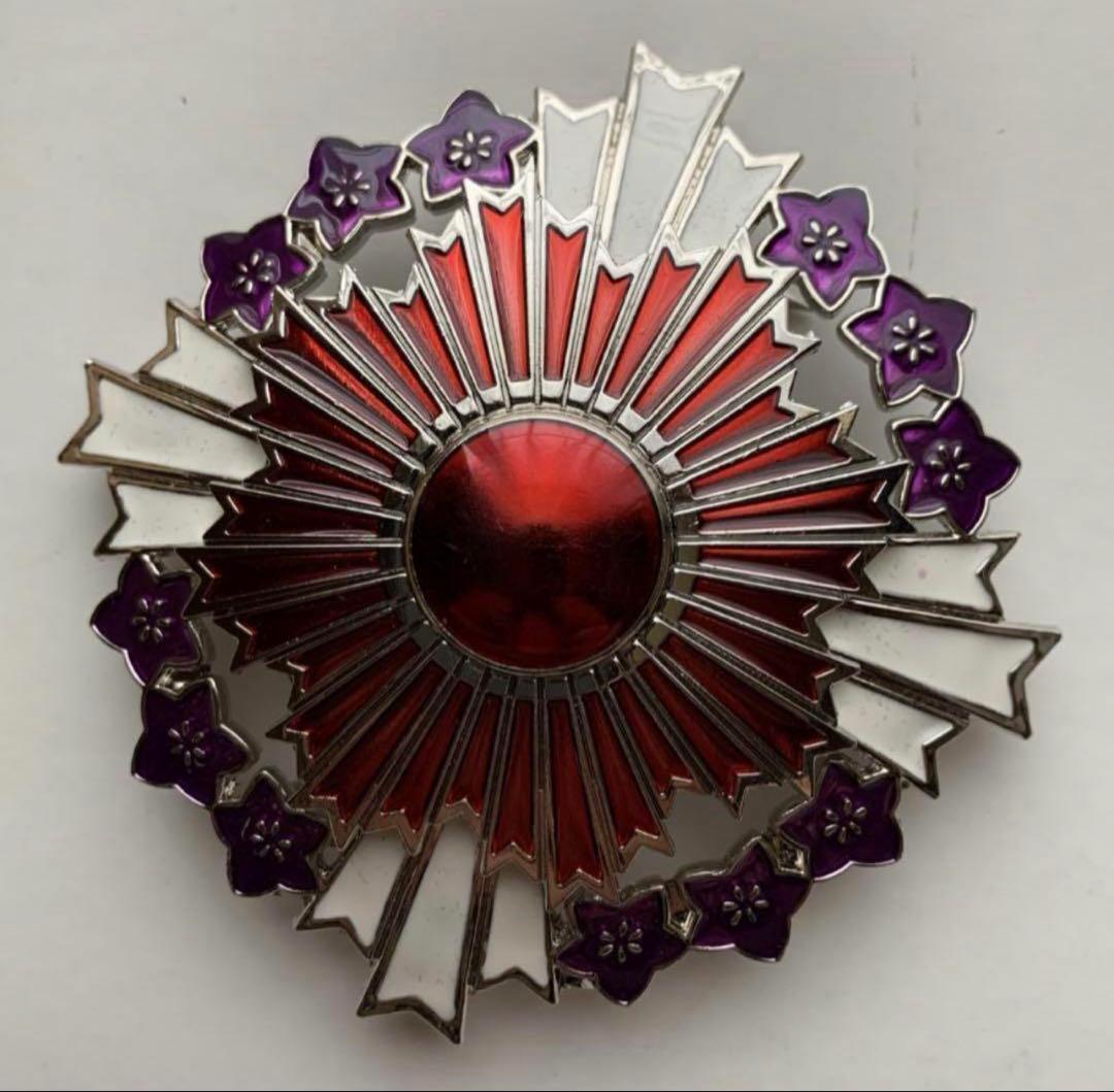 勲一等旭日桐花大綬章 桐花章 副章 レプリカ　勲章　大日本帝国