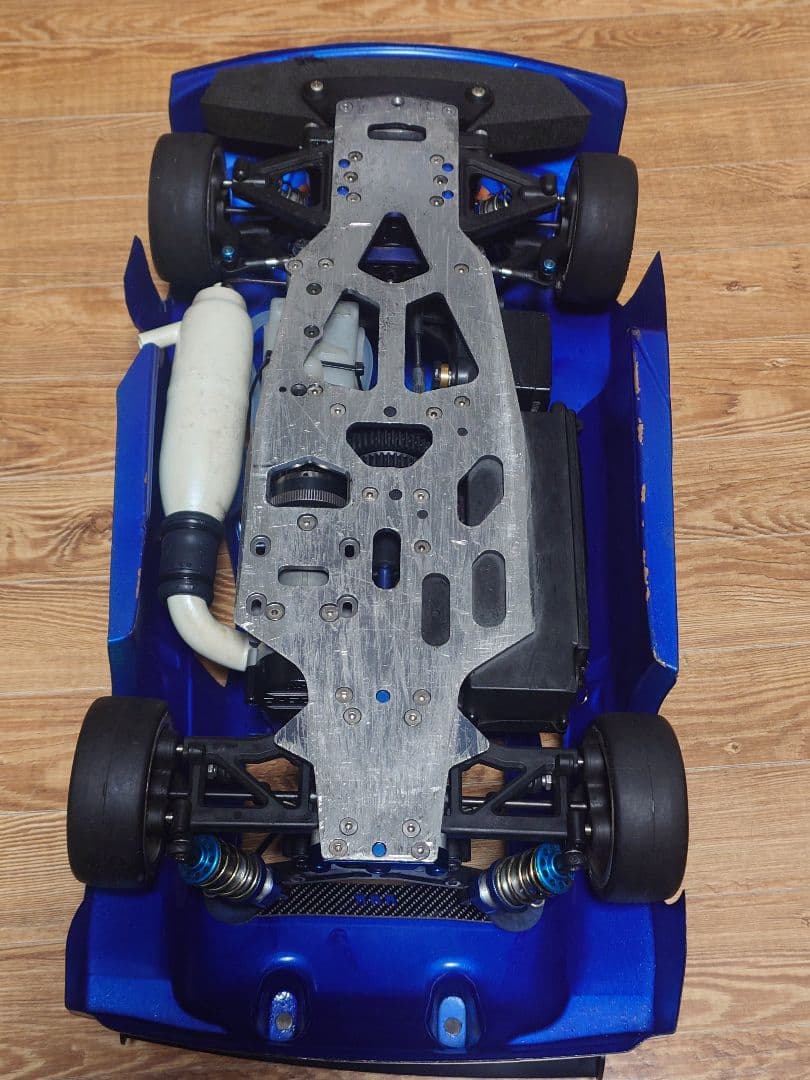 京商　FW-05　エンジン　メカ付き