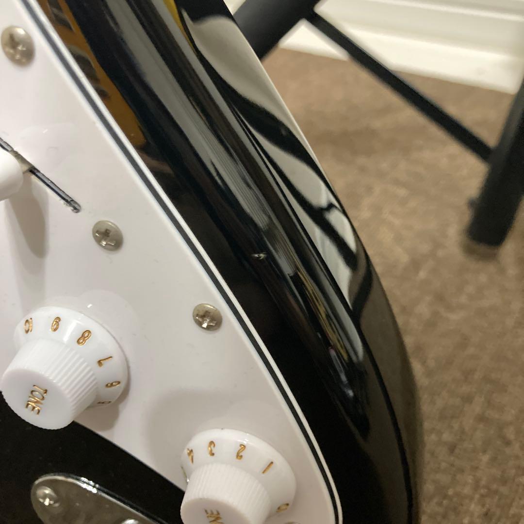 BST-1/M BLK Bacchus 黒　ストラトキャスター