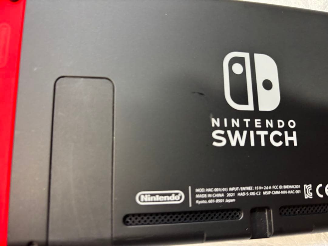 利用回数低　液晶綺麗　Nintendo Switch スイッチ　ネオン 本体