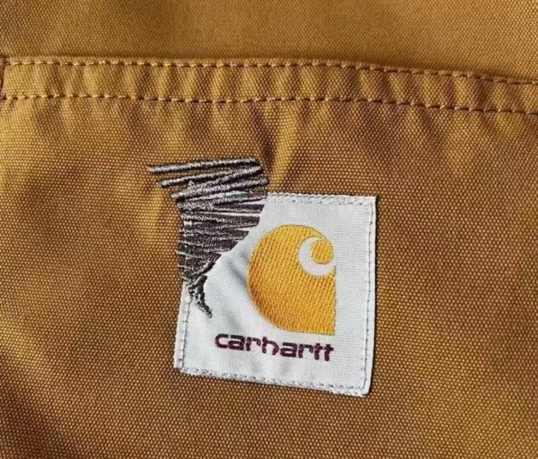 Carhartt×INVINCIBLE コラボ カーハート